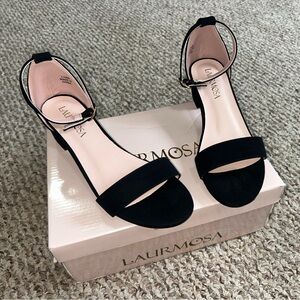 BNWT Laurmosa Black and Cream Dress Shoes with Suede Straps